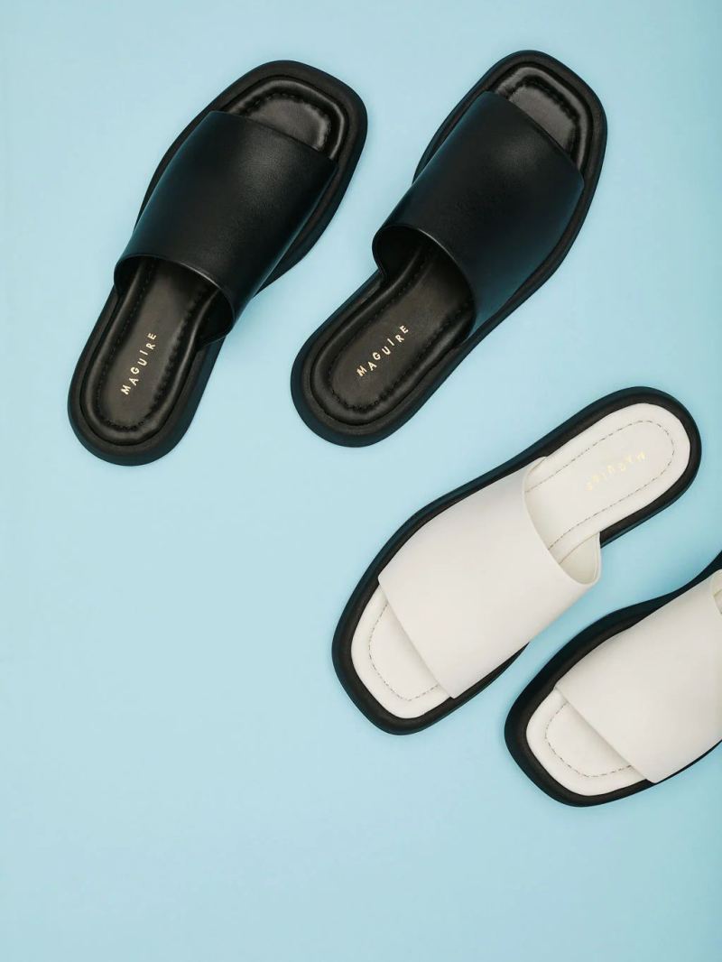 Maguire | Women's Bara Black Sandal Slide Sandal