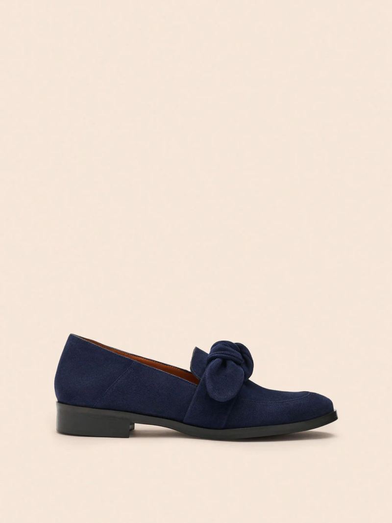 Maguire | Women's Valencia Navy Loafer Bow Loafer - Click Image to Close