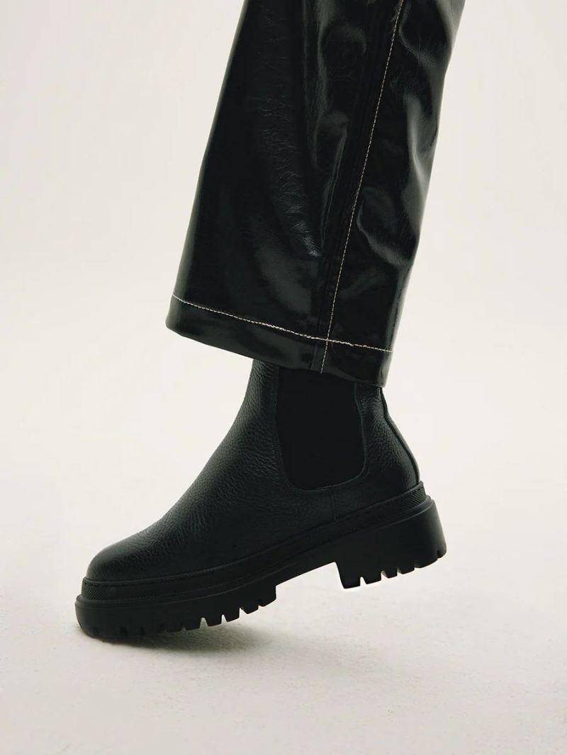 Maguire | Women's Cortina Black Winter Boot Shearling lined