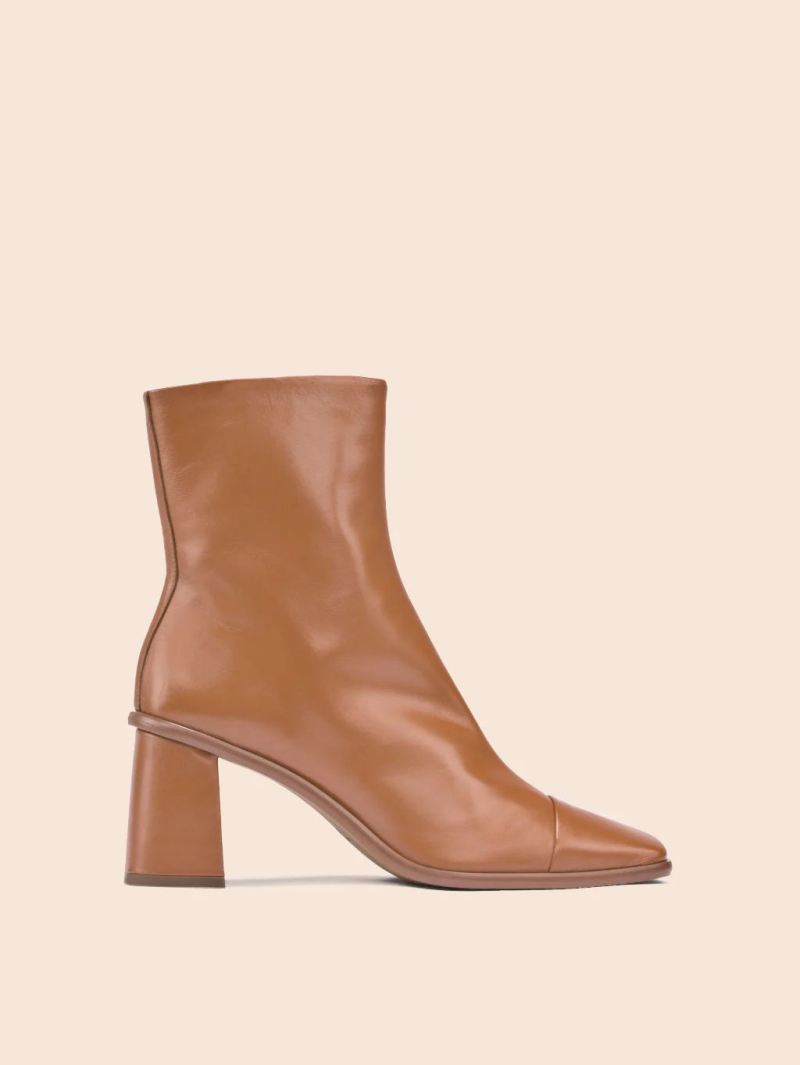 Maguire | Women's Avila Clay Boot Heeled Boot