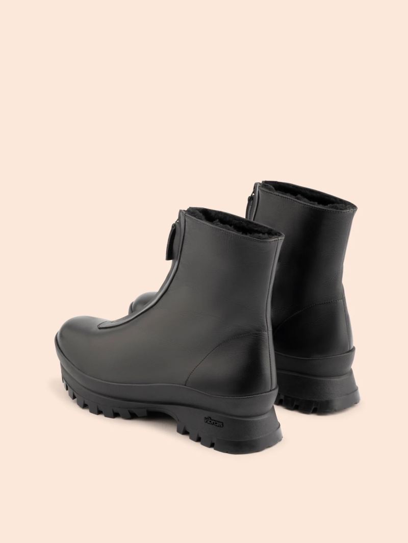 Maguire | Women's Estrella Lined Black Boot Shearling lined