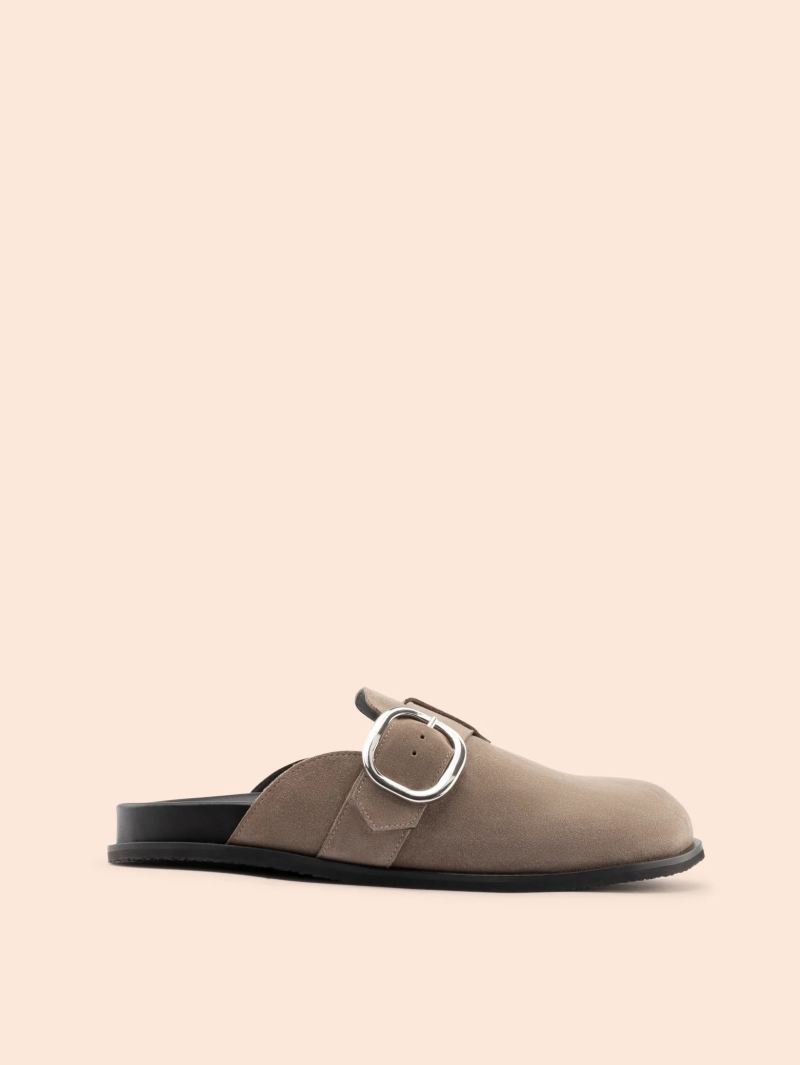 Maguire | Women's Gaia Taupe Clog Buckle Clog - Click Image to Close