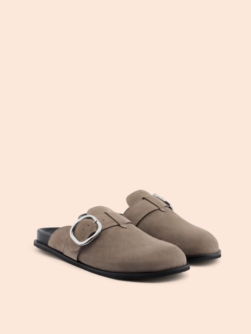 Maguire | Women's Gaia Taupe Clog Buckle Clog - Click Image to Close