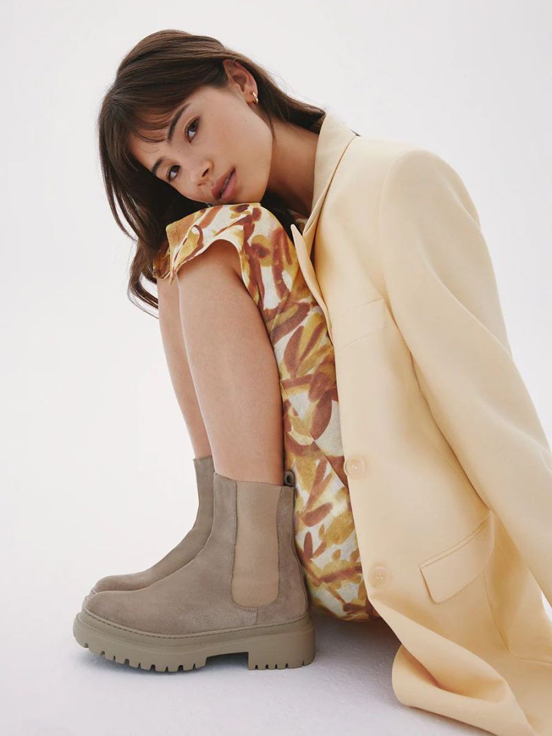 Maguire | Women's Corticella Sand Boot Chelsea Boot