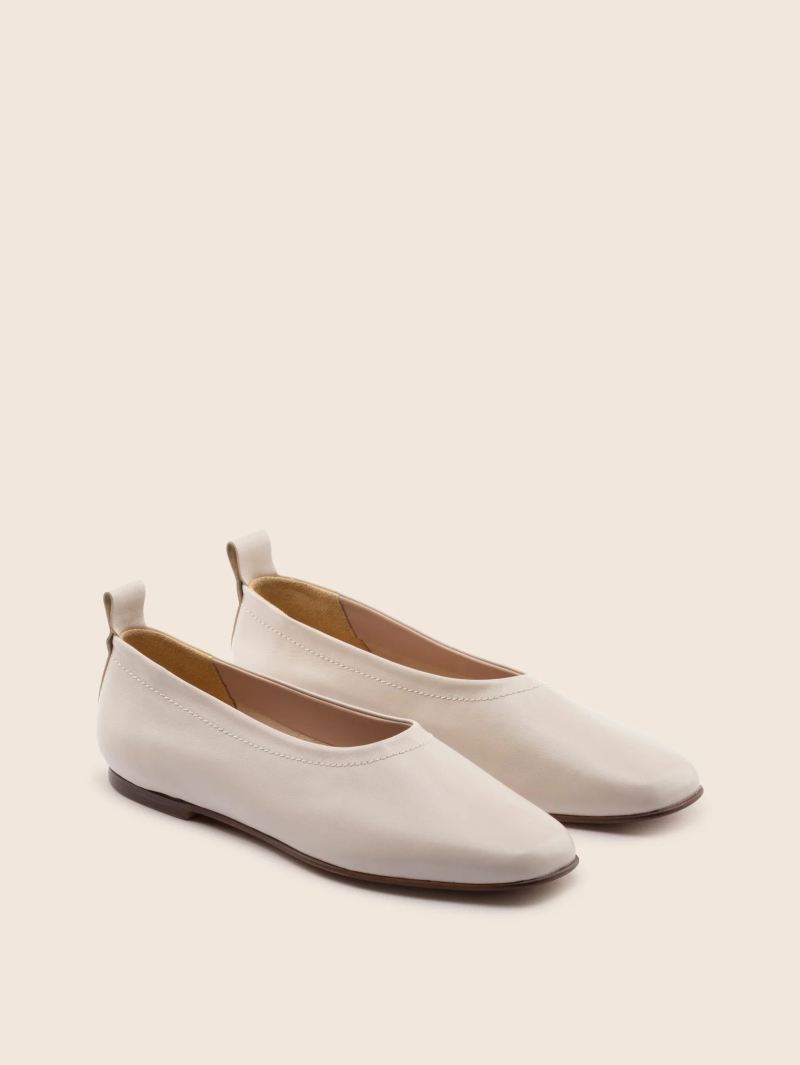 Maguire | Women's Velada Cream Ballerina Ballet Flat