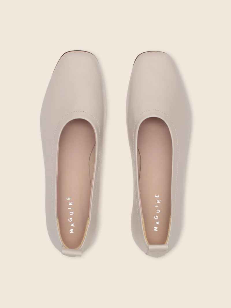 Maguire | Women's Velada Cream Ballerina Ballet Flat - Click Image to Close