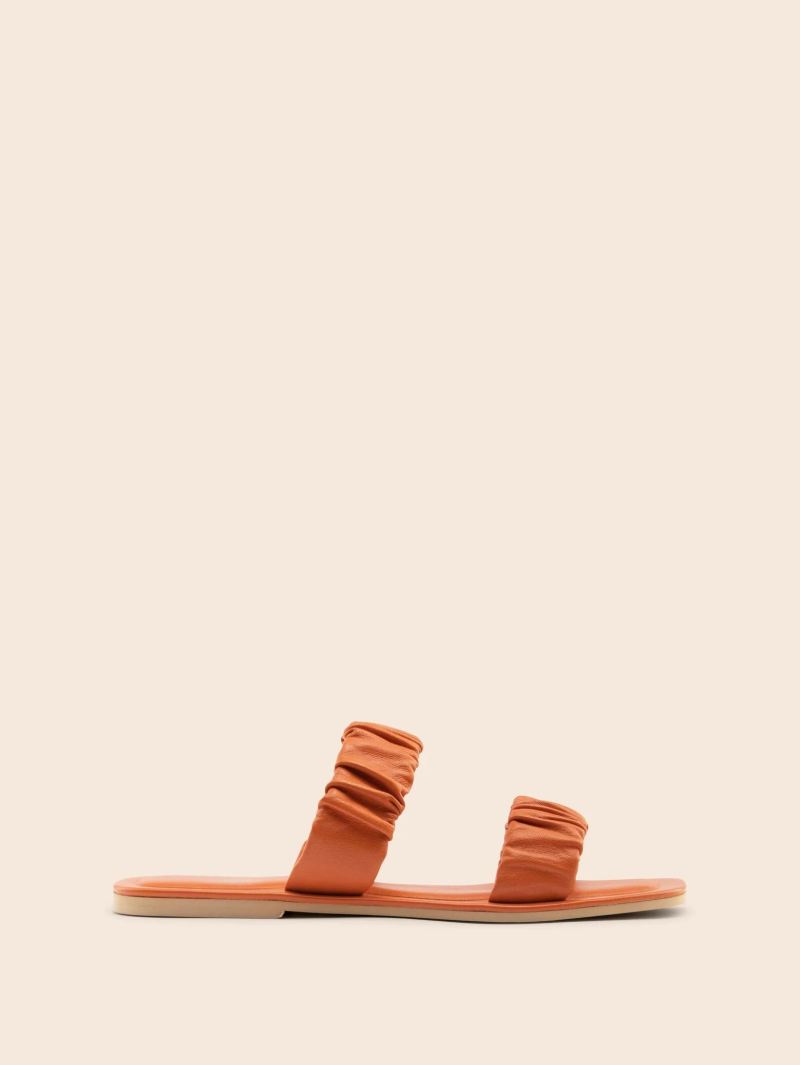 Maguire | Women's Fondi Papaya Sandal Last Units