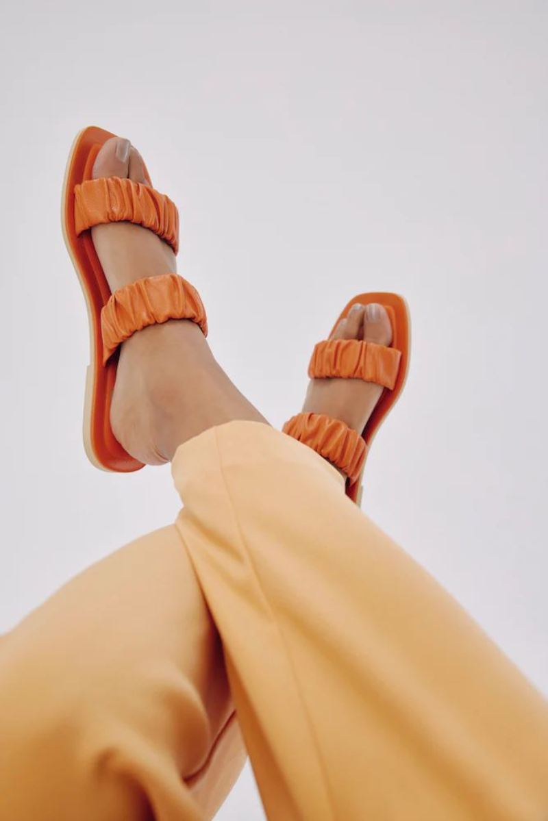 Maguire | Women's Fondi Papaya Sandal Last Units
