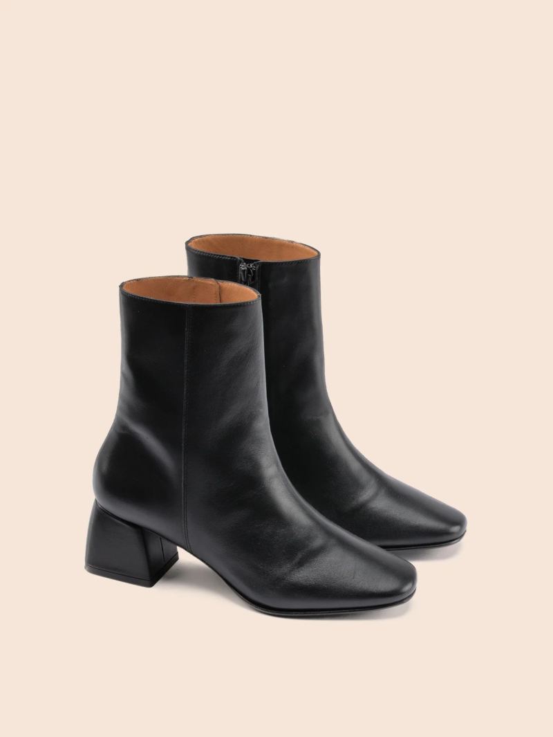 Maguire | Women's Salento Black Boot Heeled Boot