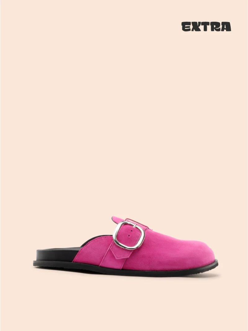 Maguire | Women's Gaia Pink Clog Buckle Clog - Click Image to Close