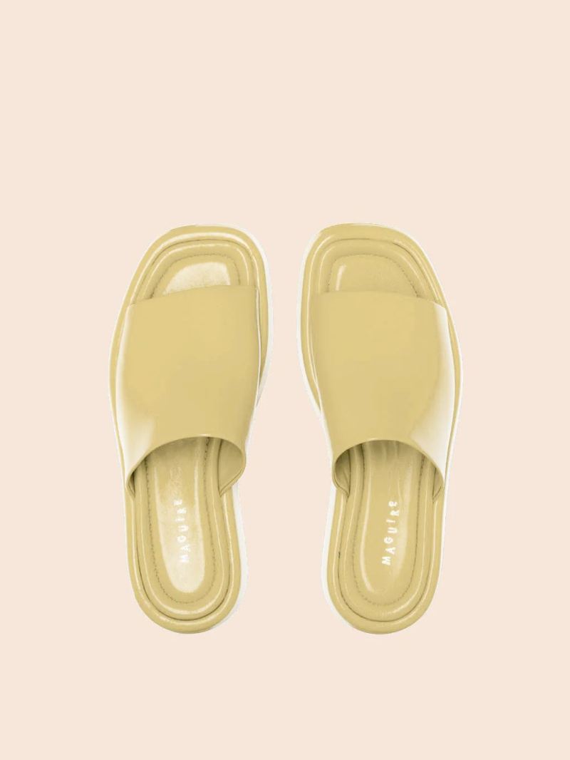 Maguire | Women's Bara Banana Sandal Slide Sandal - Click Image to Close