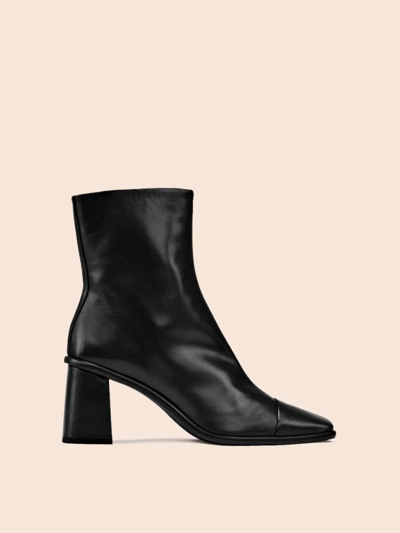 Maguire | Women's Avila Black Boot Heeled Boot